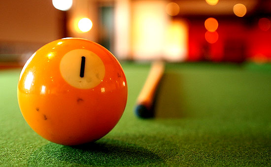 1 pool ball