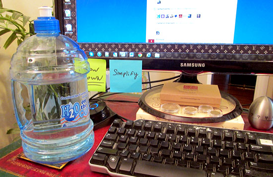 8 cups day water bottle