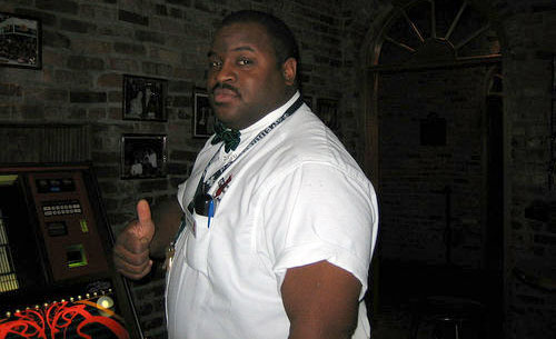 bouncer - bar