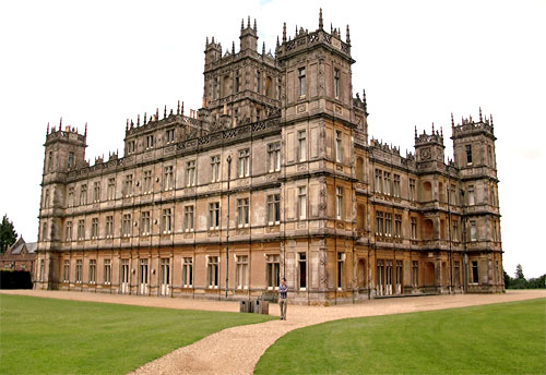 downton abbey castle
