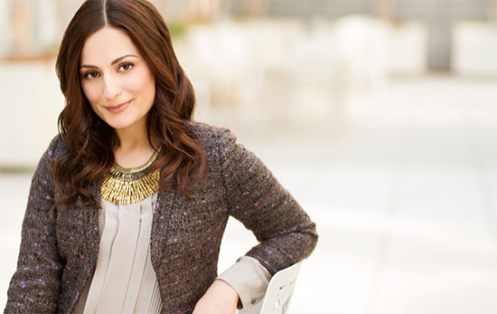 farnoosh torabi