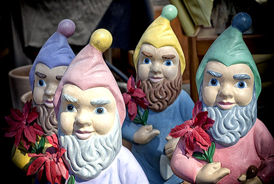 yard sale gnomes