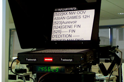 teleprompter screen